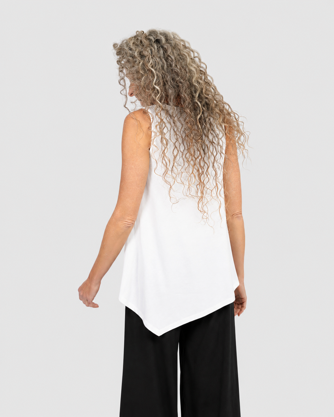 Essential Point Hem Tank Top, White