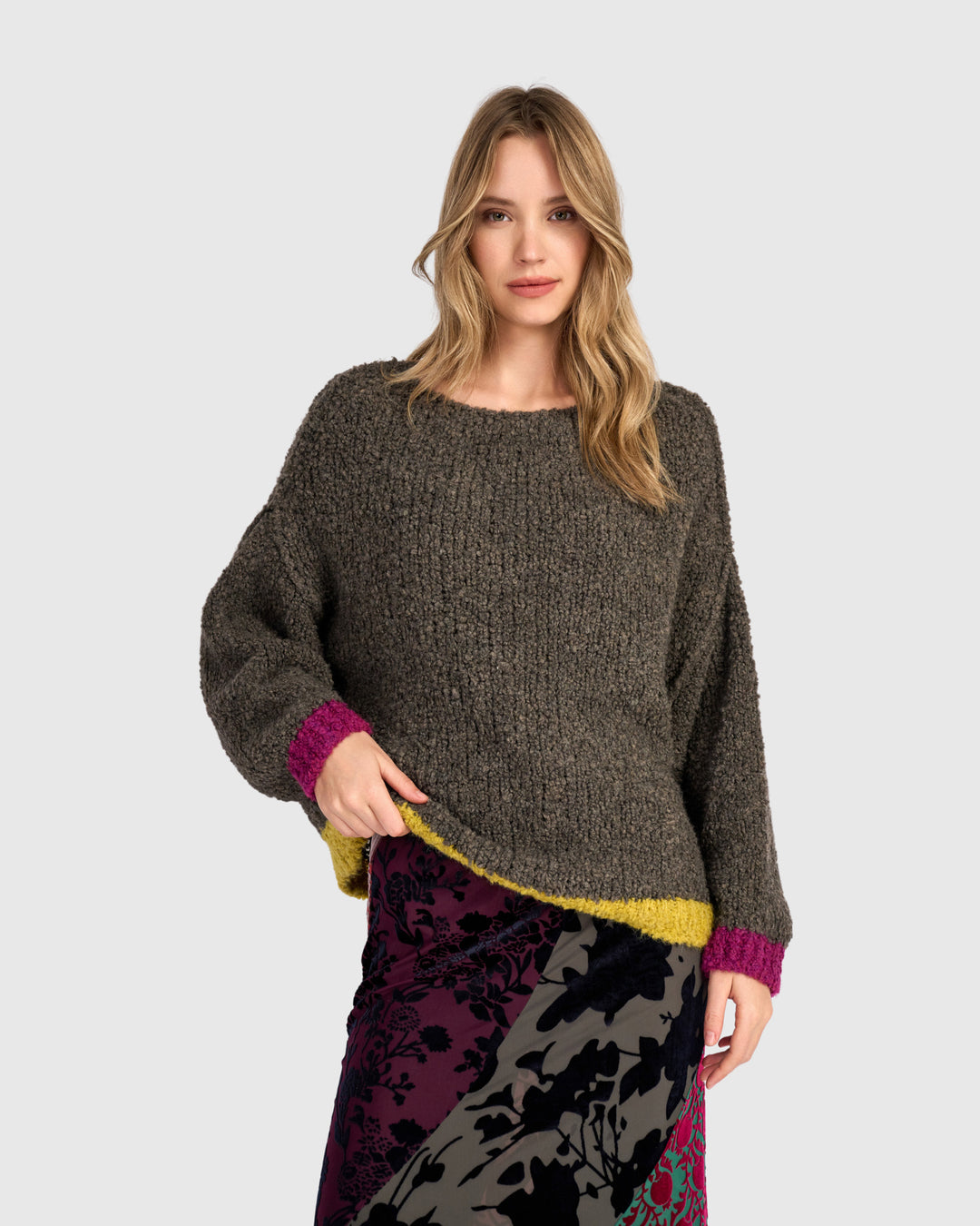Riff Boucle Sweater, Truffle