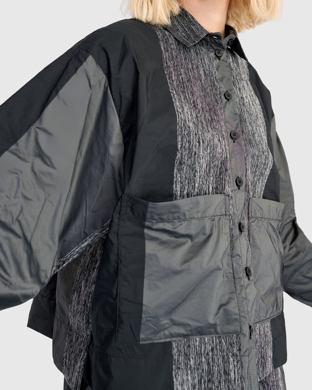 Gauntlet Boxy Shirt, Iron