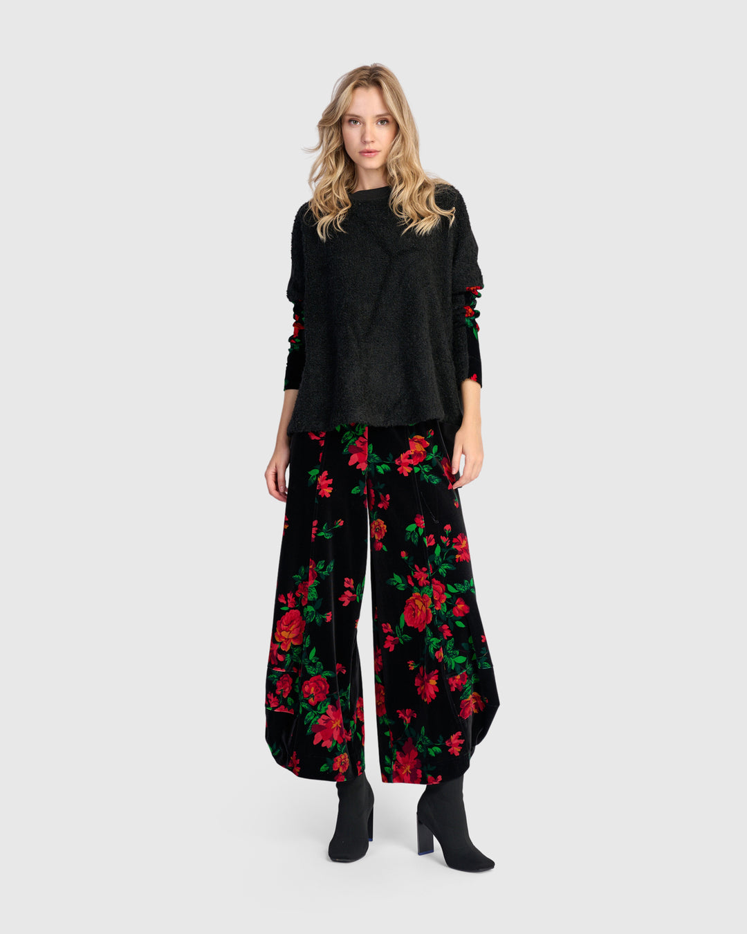 Spotlight Boucle Jumper, Roses