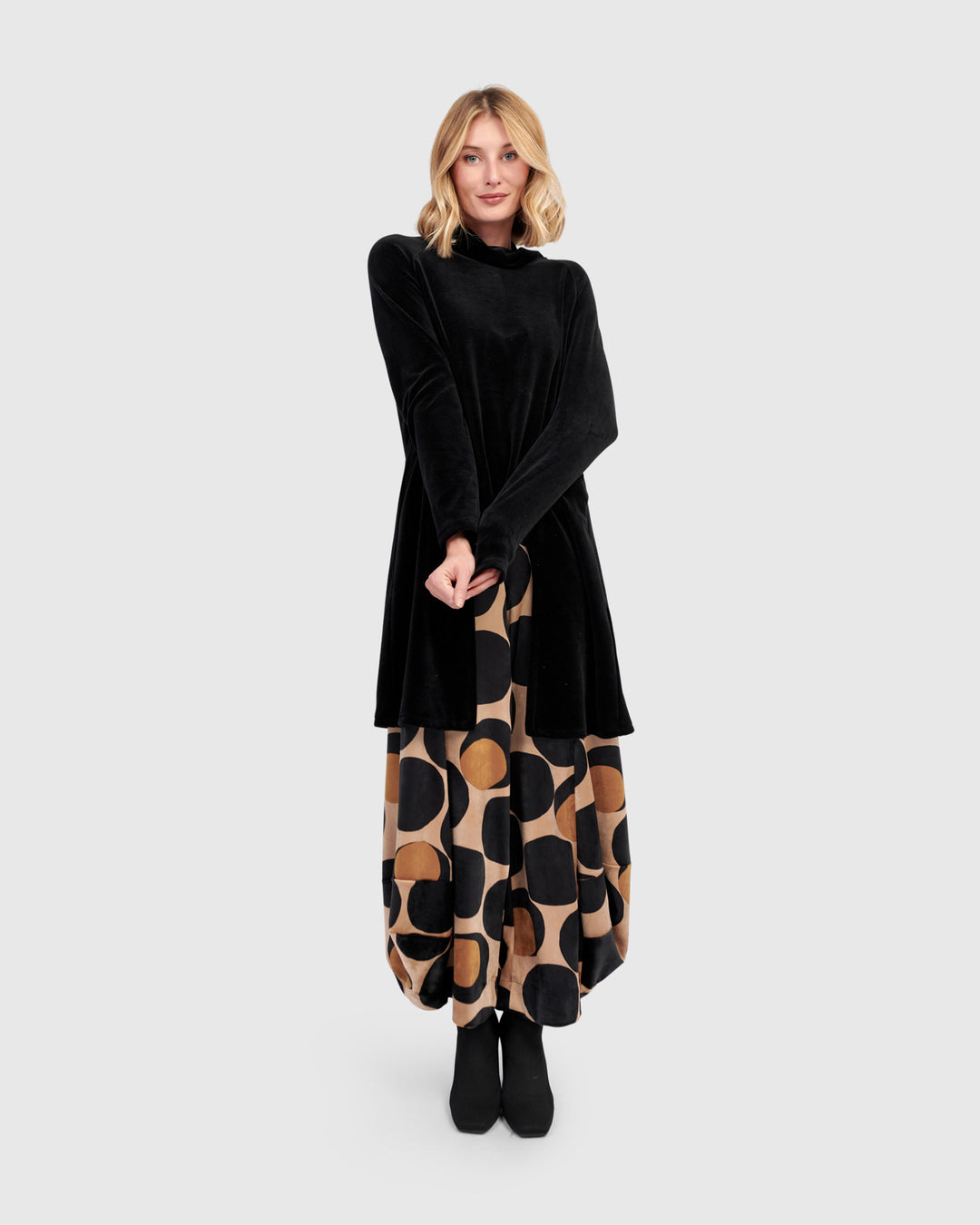 Everyday Velvet Cutout Top, Black