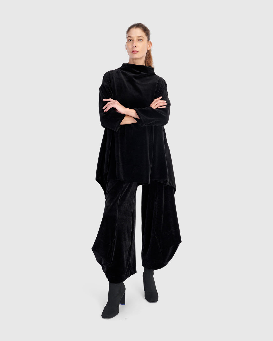 Everyday Velvet Punto Pants, Black