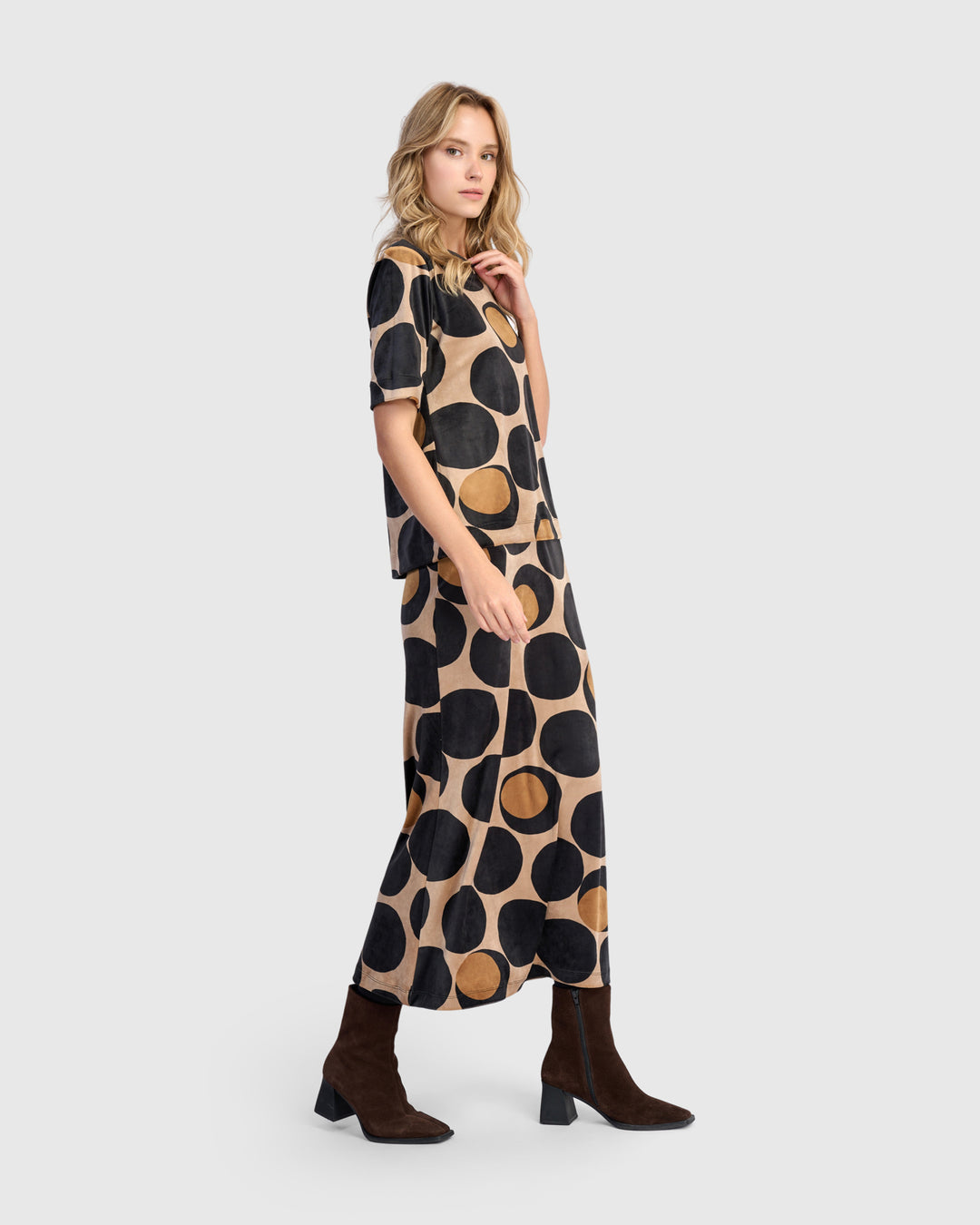 Uma Velvet Mockneck Tee, Eclipse