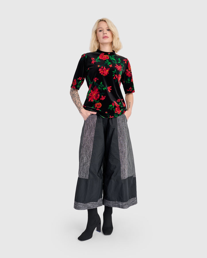Aria Velvet Mockneck Tee, Roses