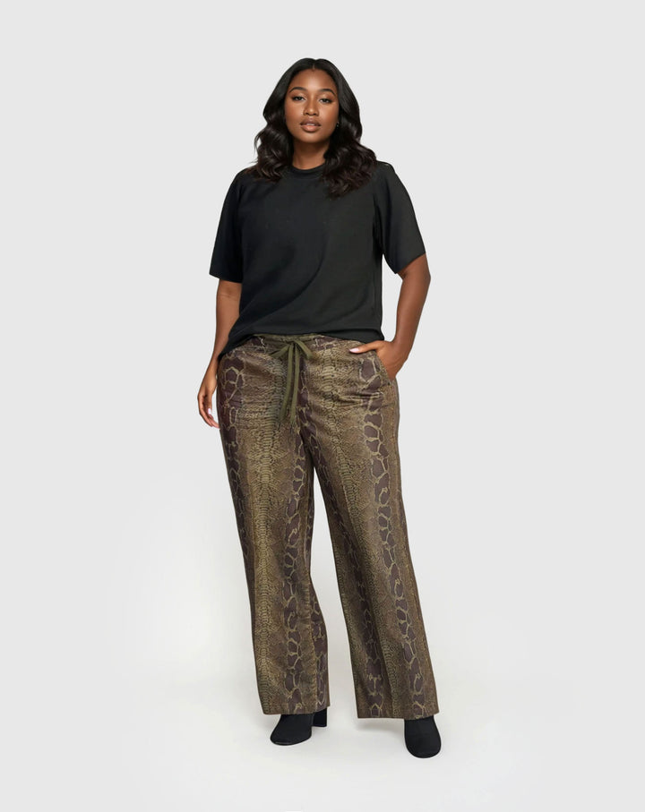 Python Wide Leg Stretch Jeans, Cobra