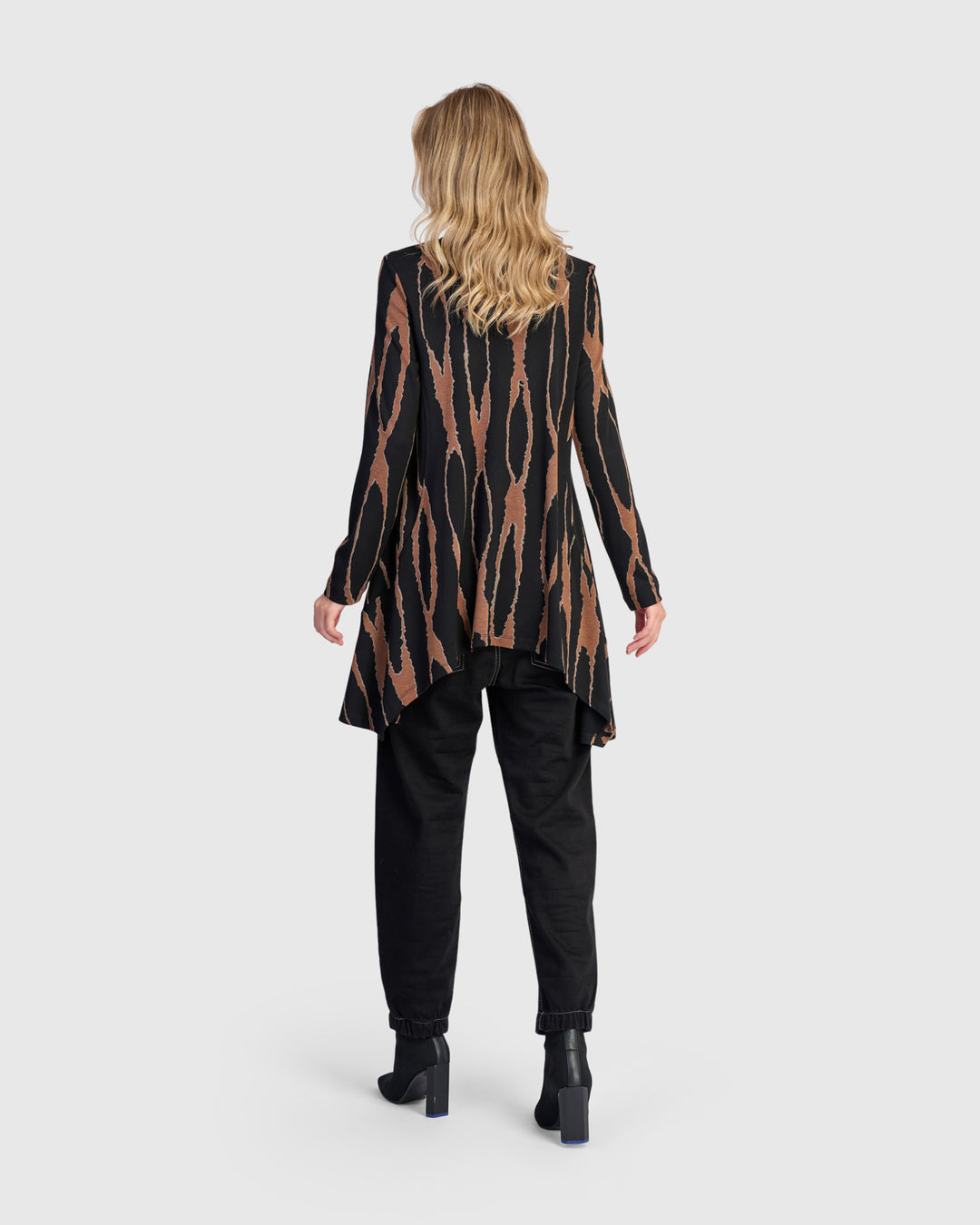 Lignette Pockets Top, Wood