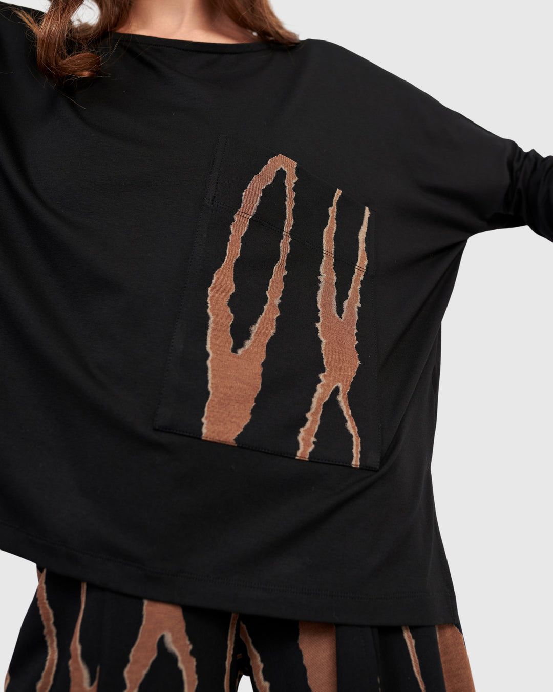 Wist Pocket Top, Wood