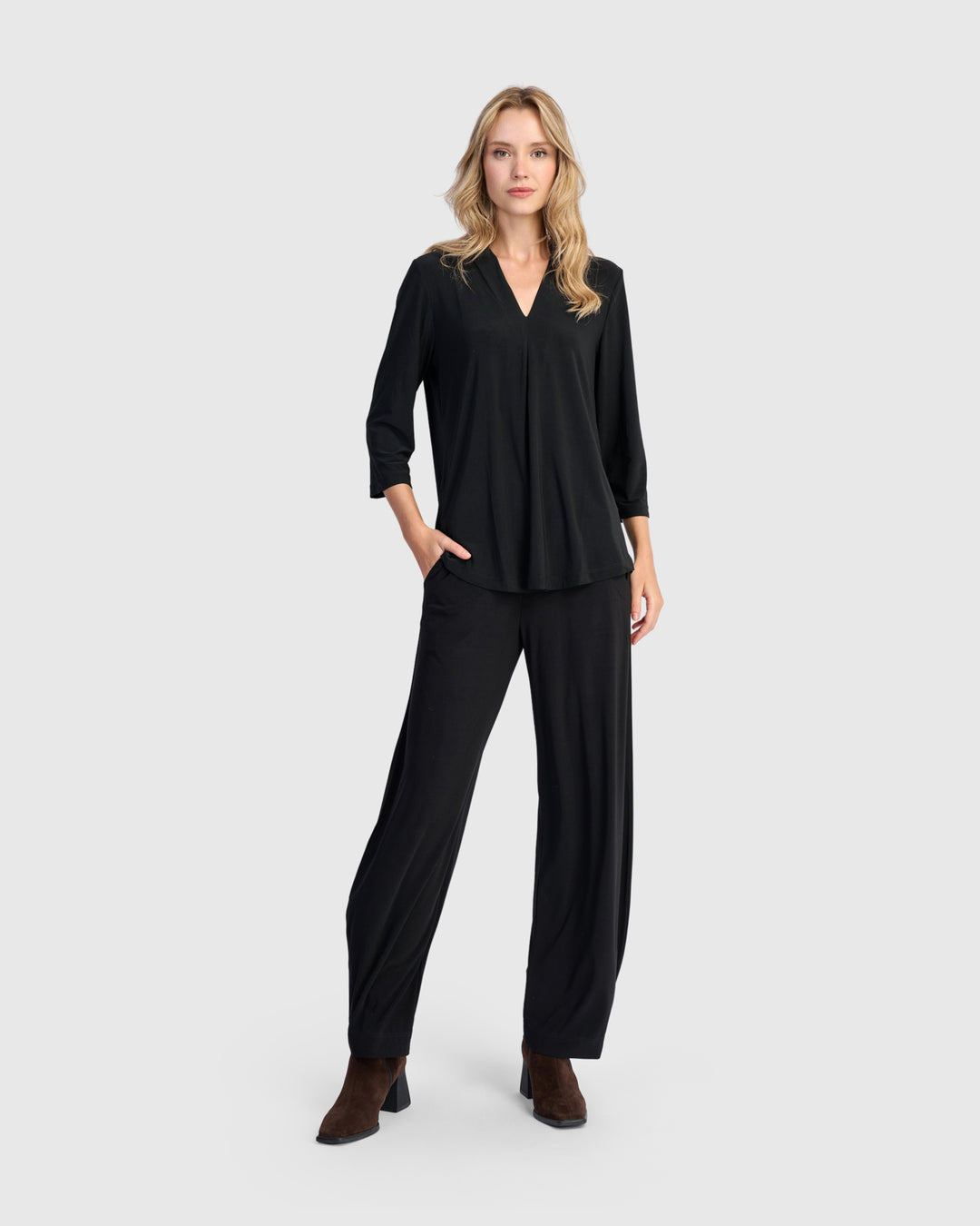 Essential Slinky V-neck Top, Black