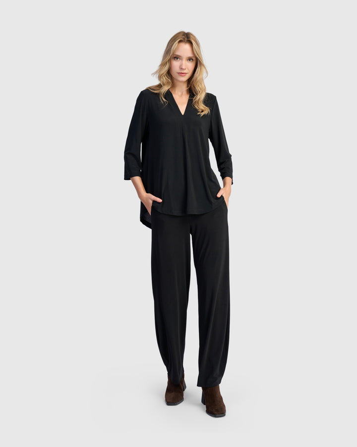 Essential Slinky V-neck Top, Black