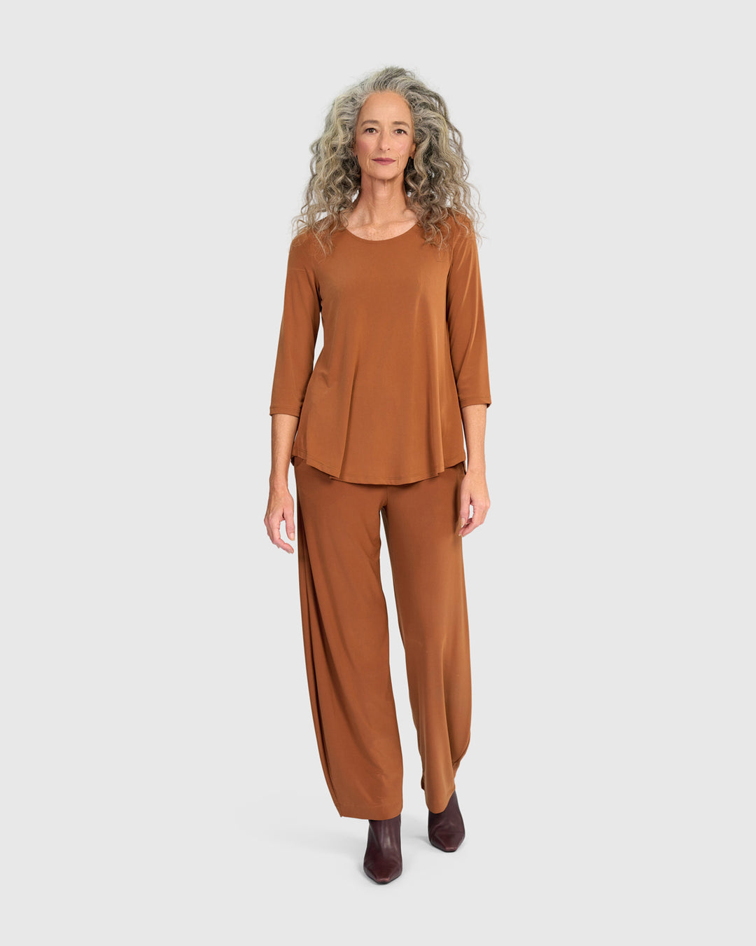 Essential Slinky Crew Top, Caramel