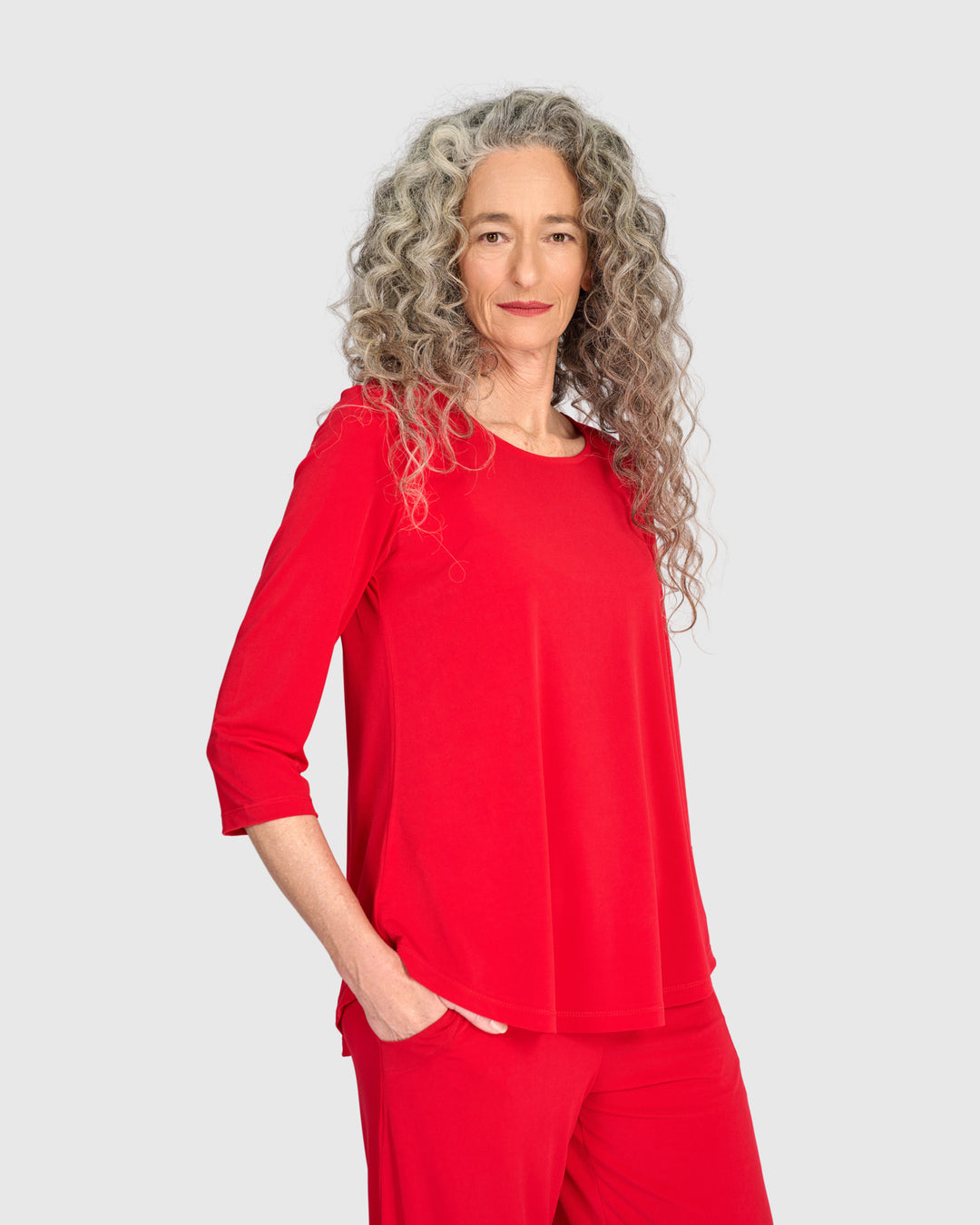 Essential Slinky Crew Top, Red