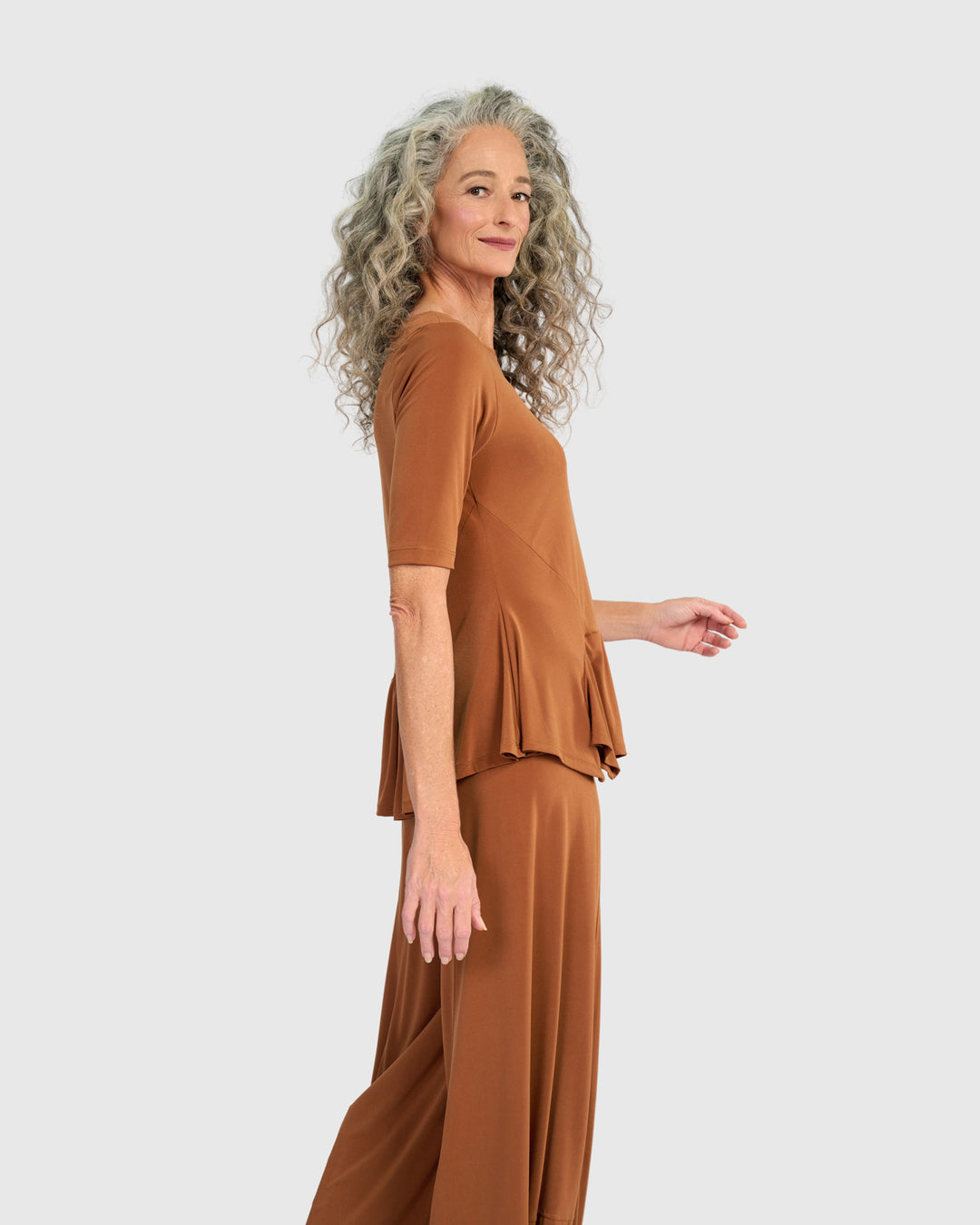 Essential Slinky Flouncy Tee, Caramel