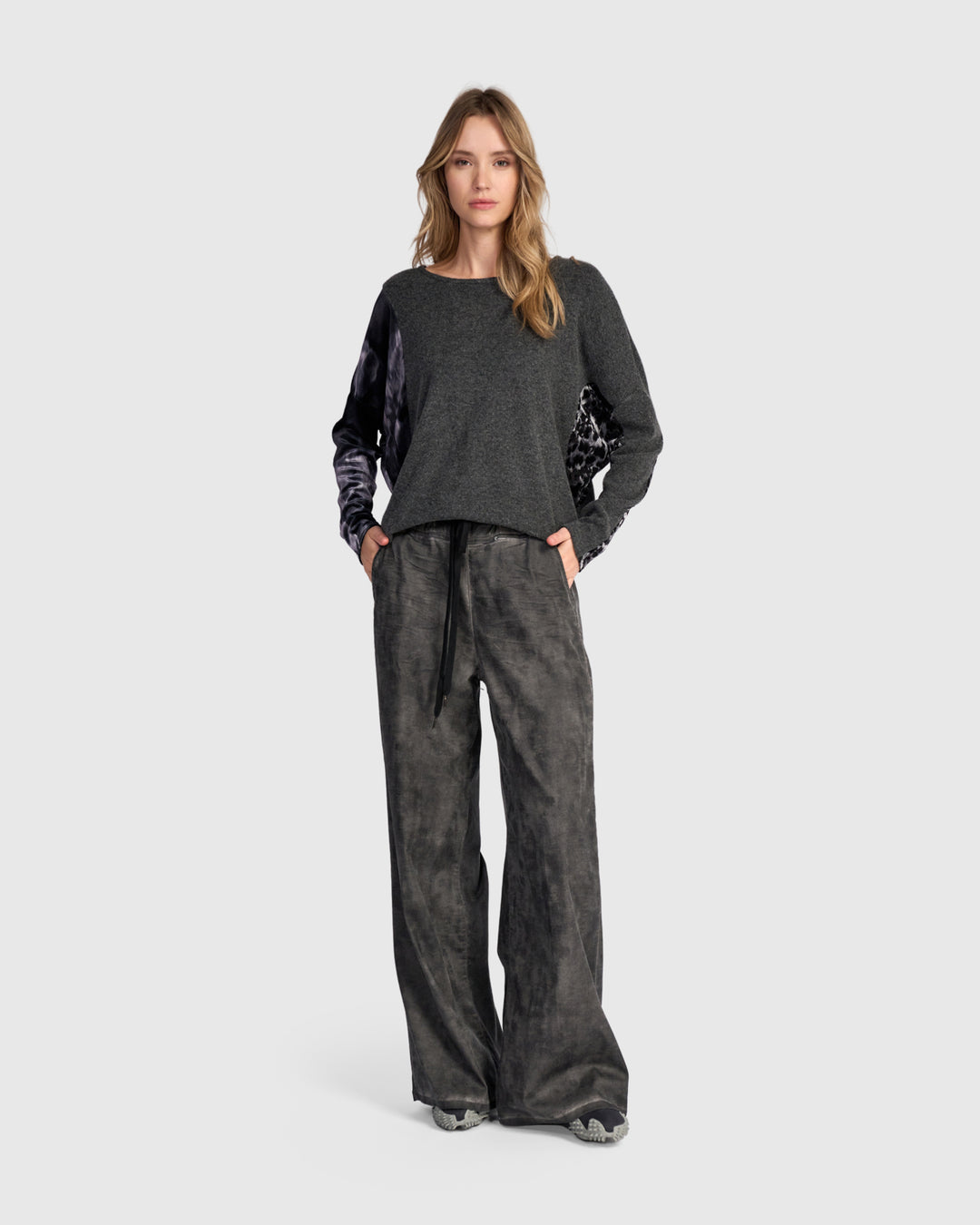 Angelica Curve Top, Carbon