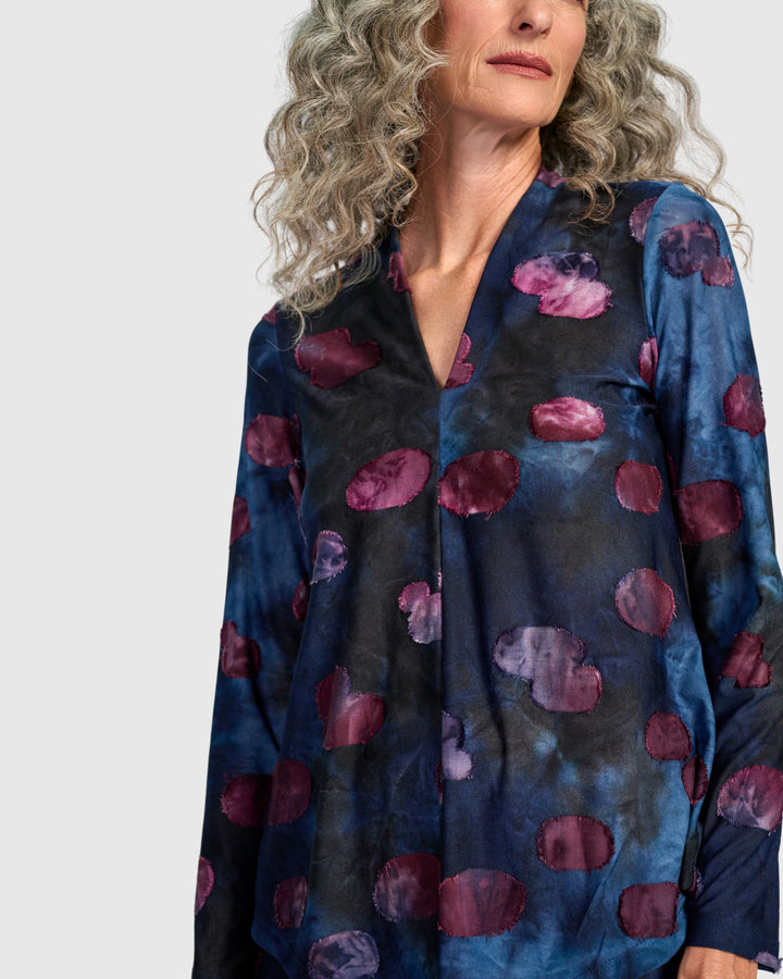 Whirligig V-Neck Top, Midnight/Wine