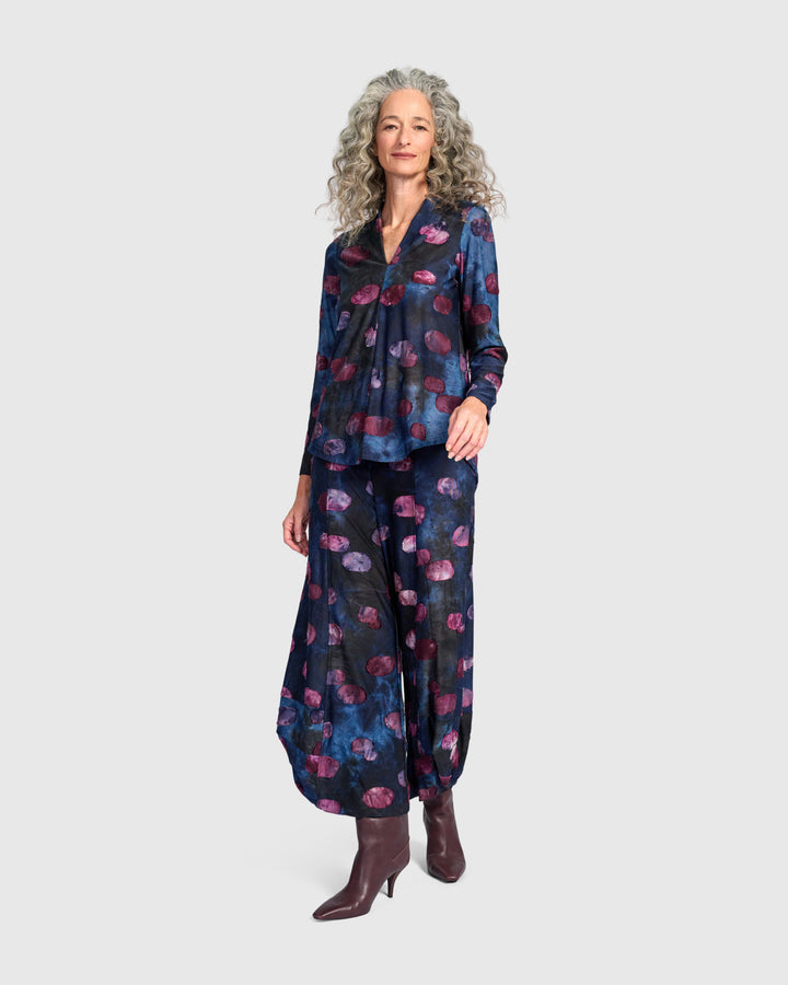 Whirligig V-Neck Top, Midnight/Wine