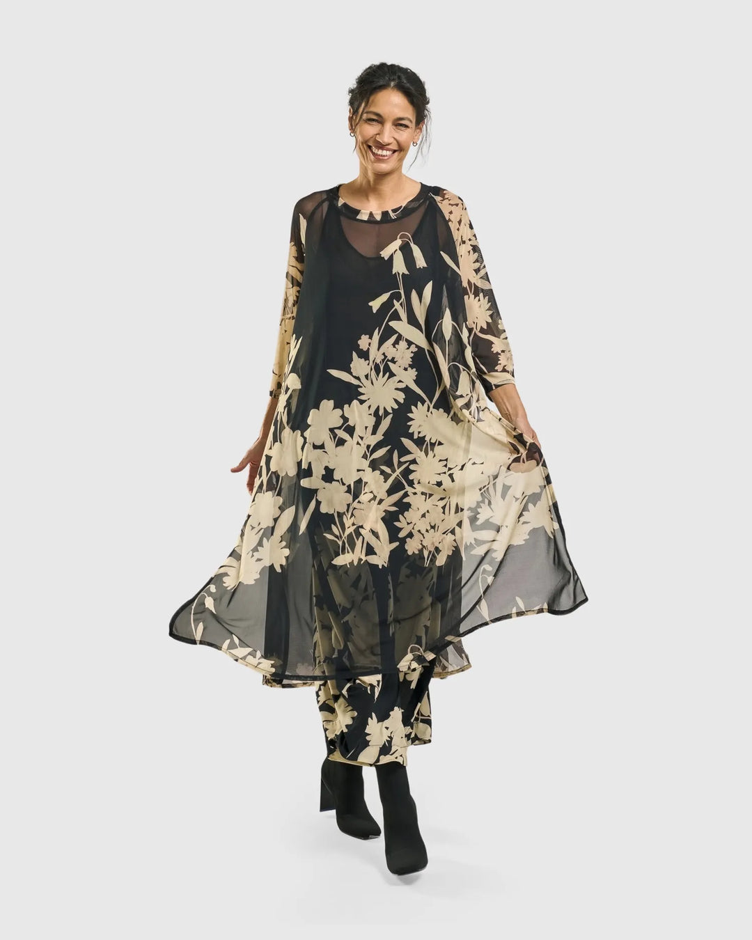 Gardenia Tunic Dress, Floral Alembika U.S. Gardenia Tunic Dress, Floral Alembika U.S.