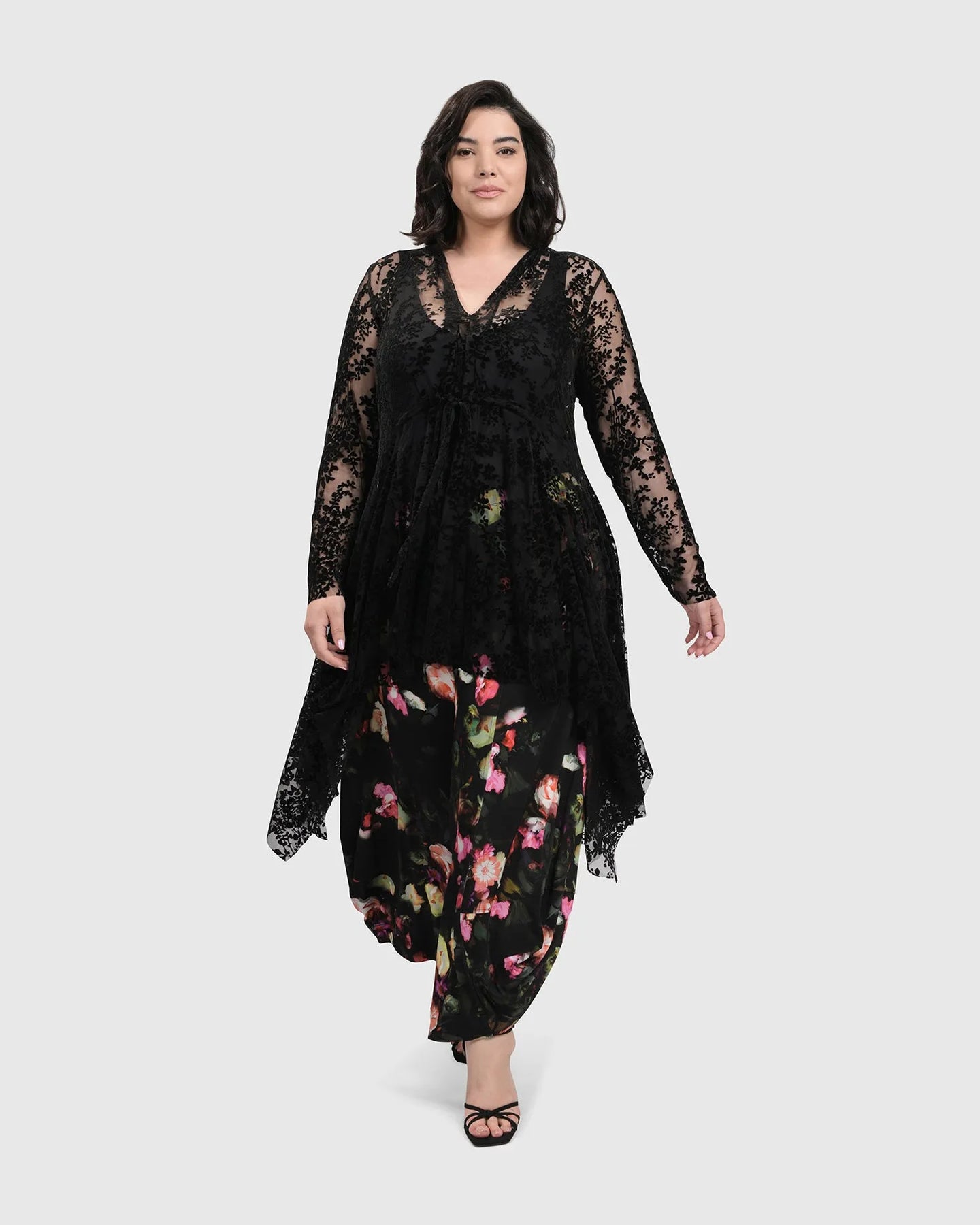 RACEY LACEY TUNIC TOP, LACE – Alembika U.S.