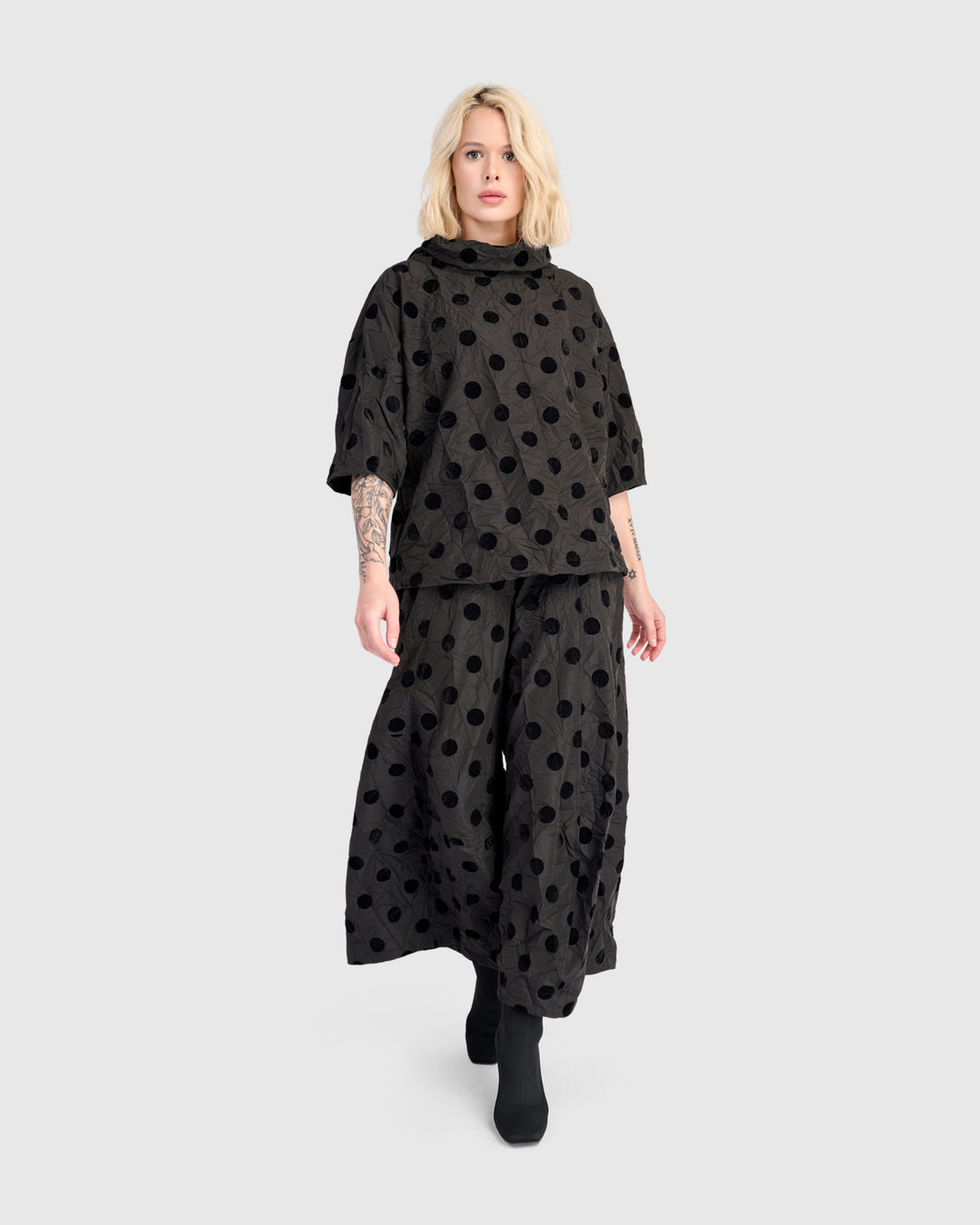 Soiree Dotted Crinkle Set