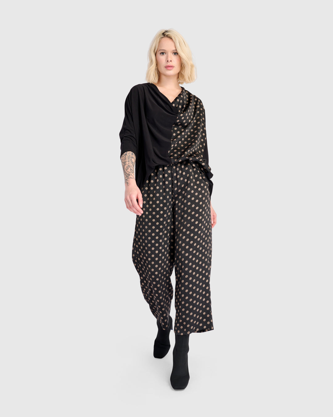 Coupe Draped Top, Black/Bronze Dots
