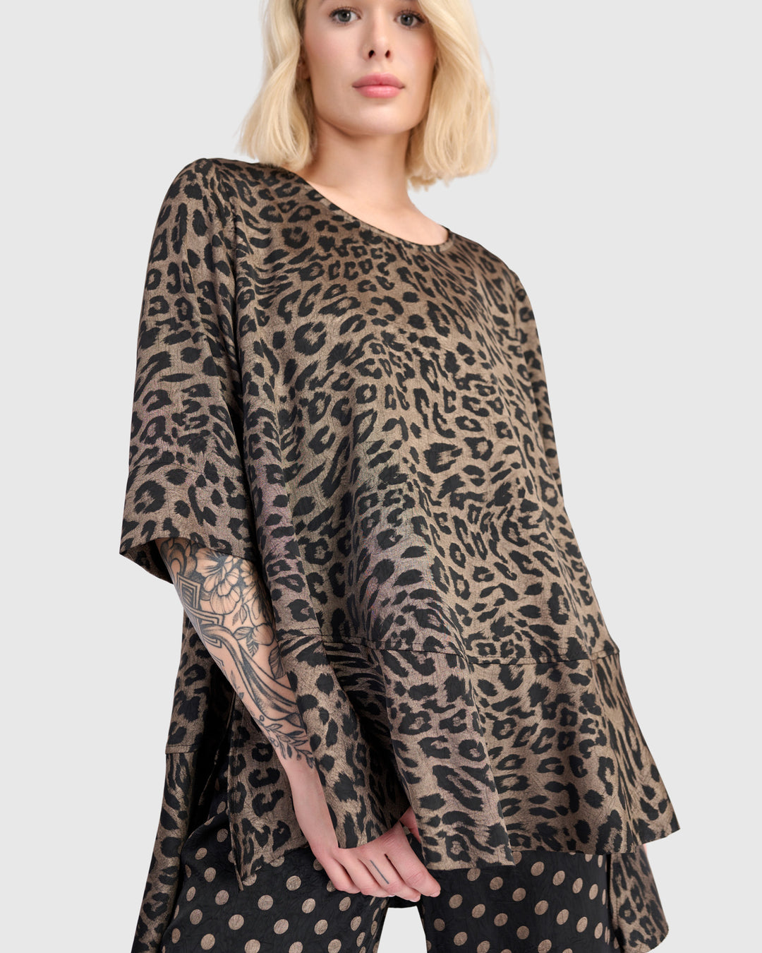 Le Chat Swing Top, Leo