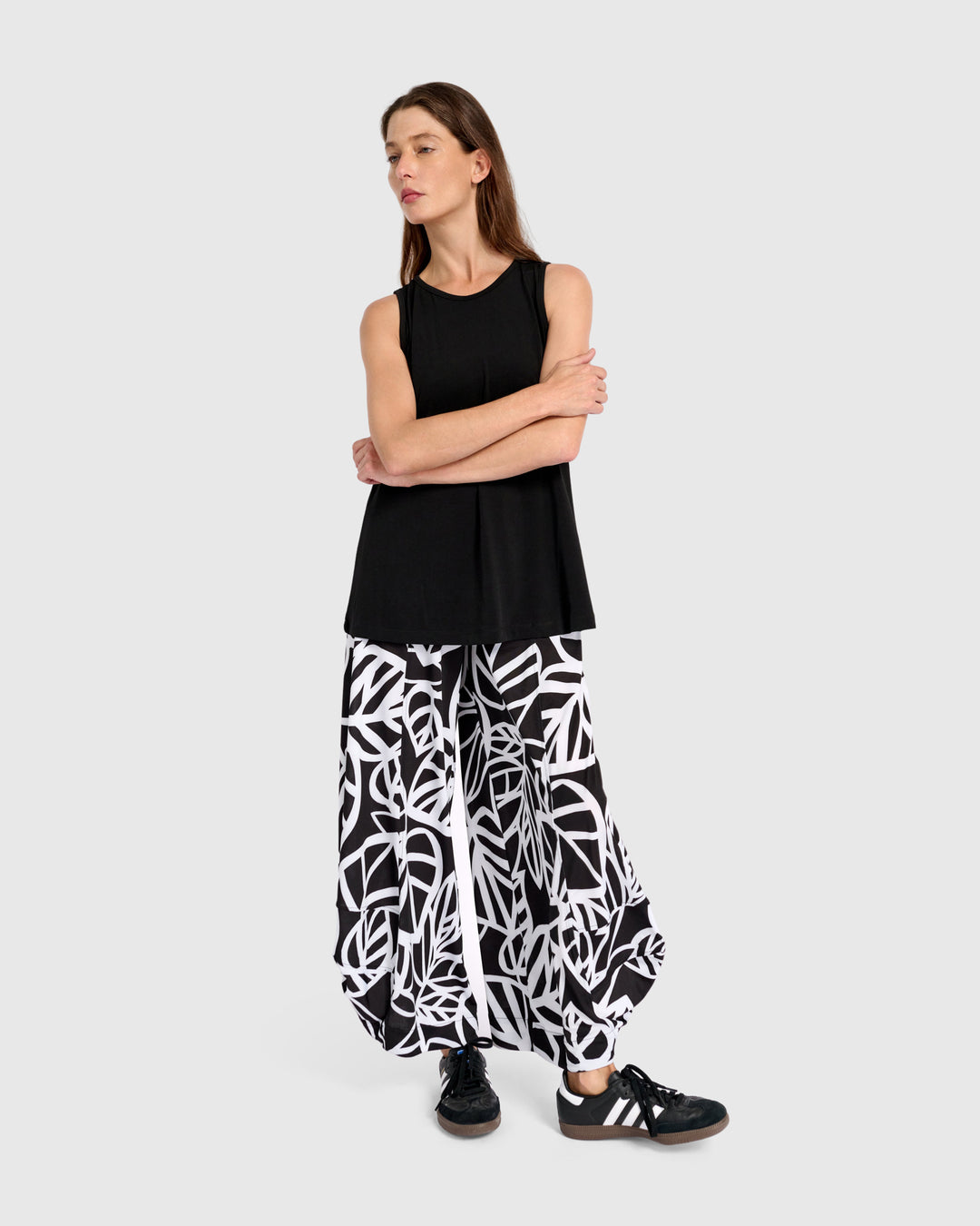 Essential Sleeveless Top, Black