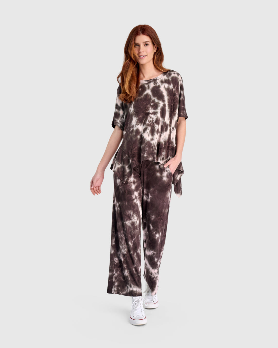 Latte Flounce Tee, Brown/Pink Tie Dye