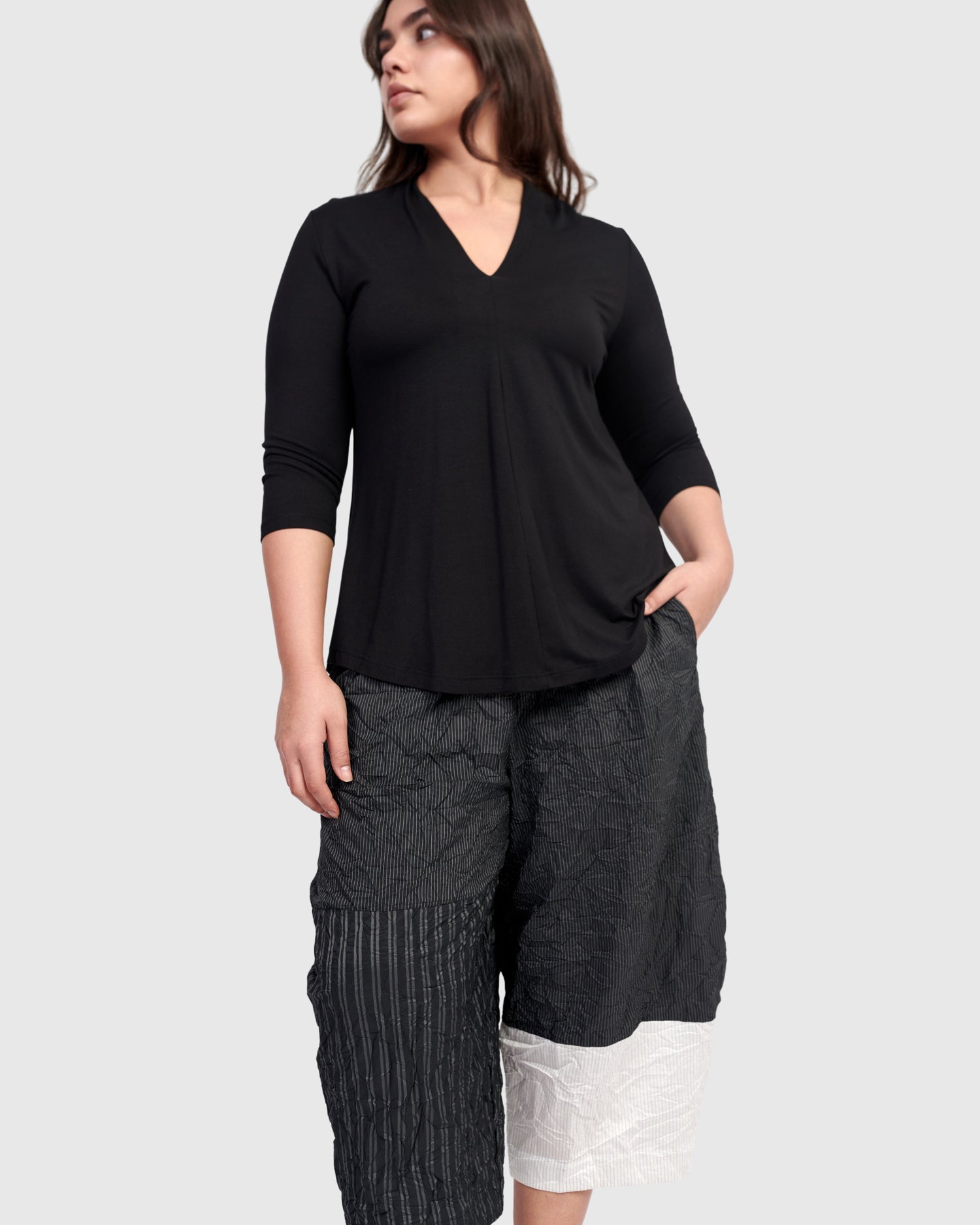 Urban Summit Lantern Pants, Mono – Alembika U.S.