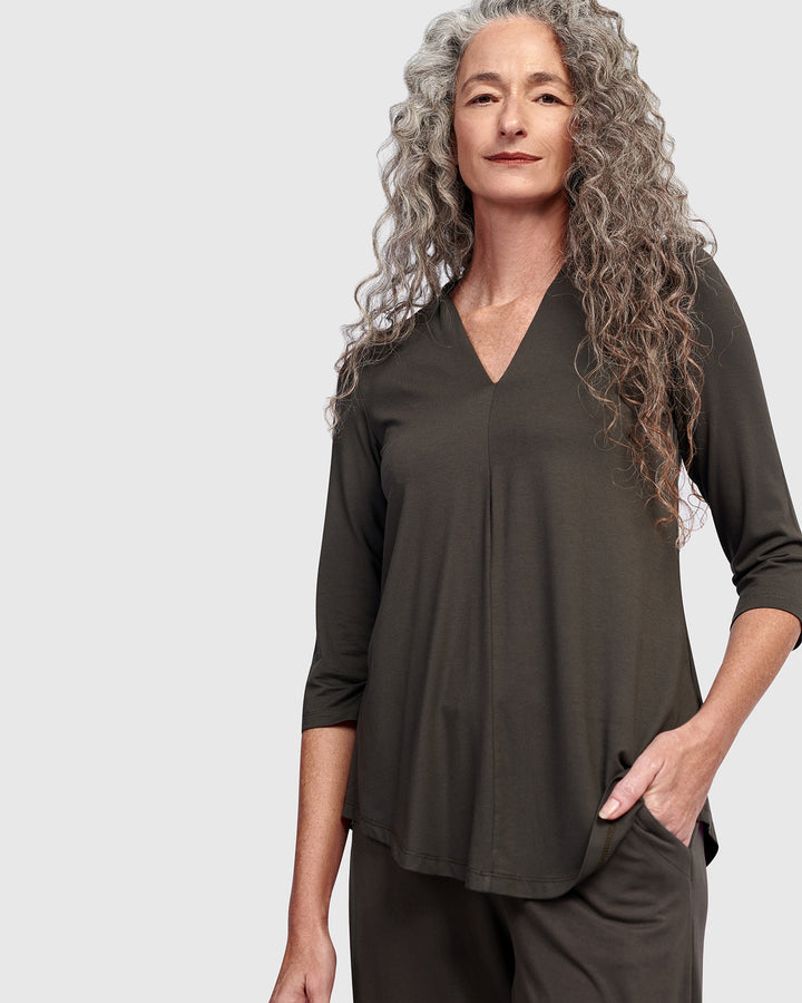 Essential V-neck Top, Khaki