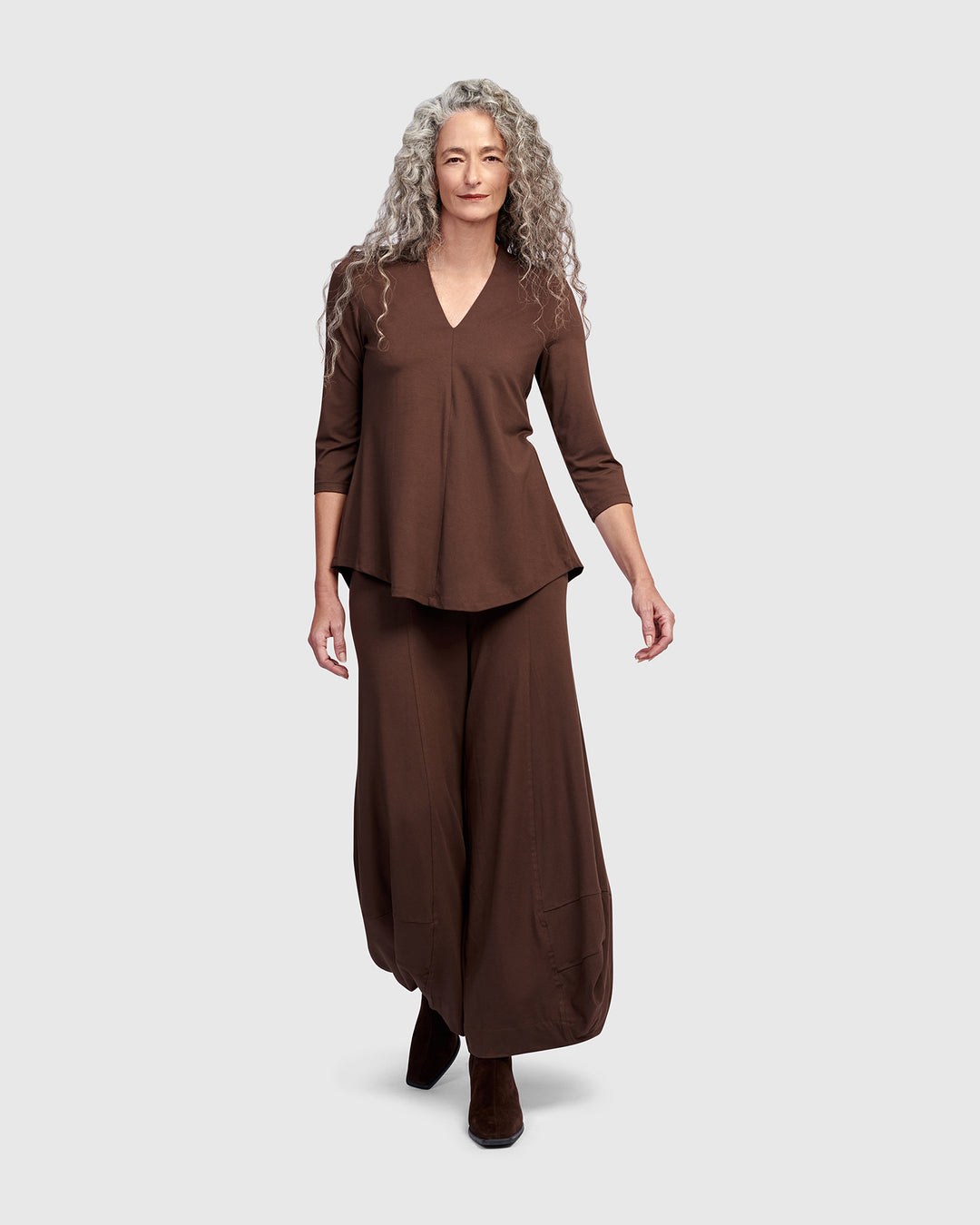 Essential V-neck Top, Umber