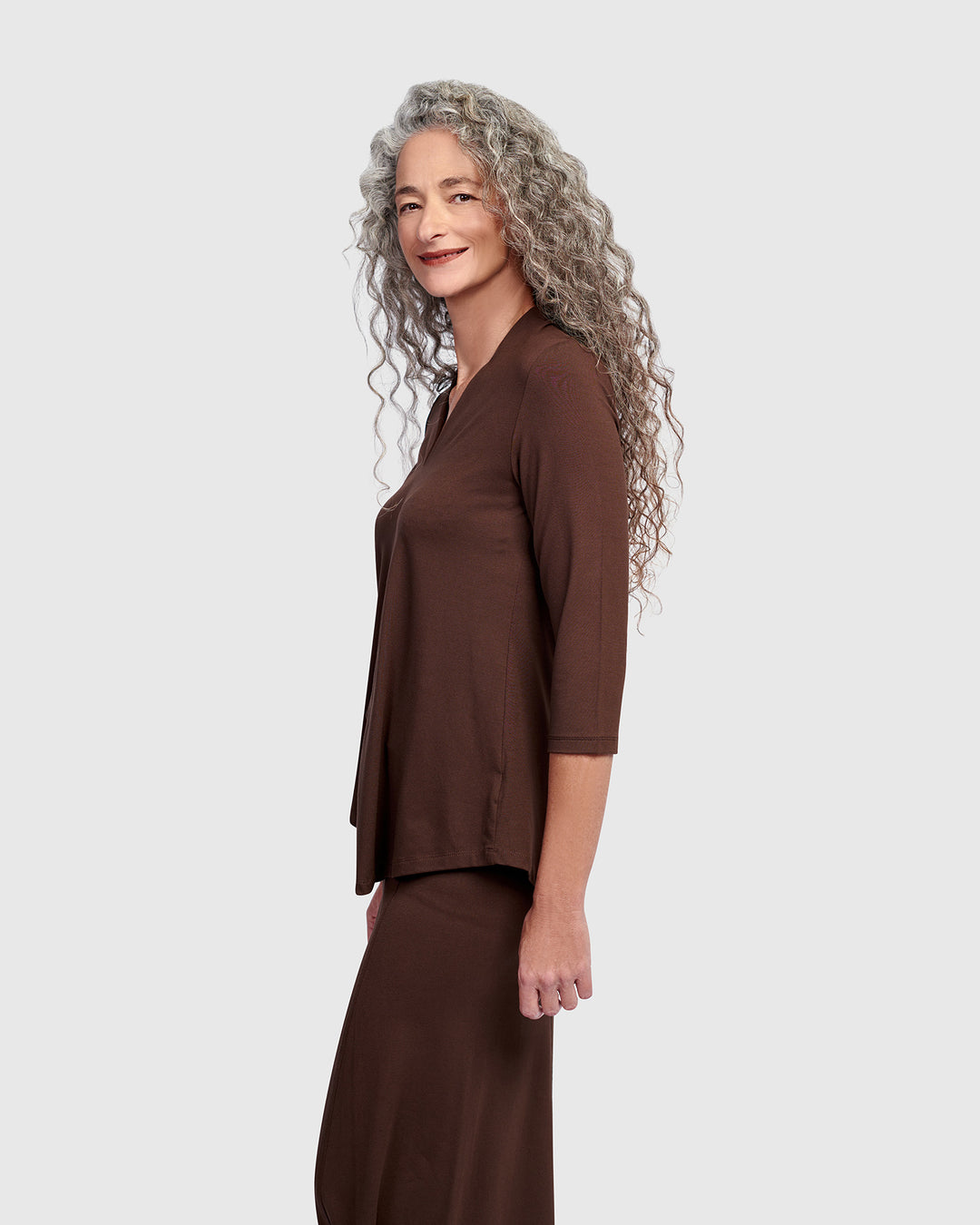 Essential V-neck Top, Umber