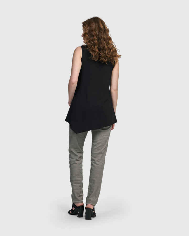 Essential Point Hem Tank Top, Black