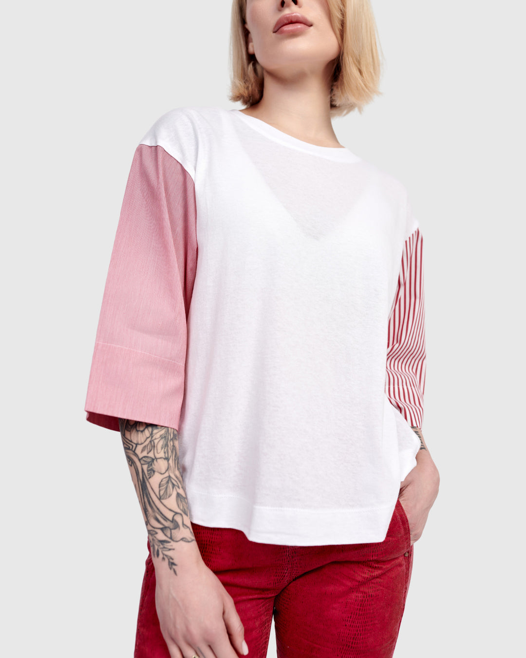 Picnic Pullover Tee, Red