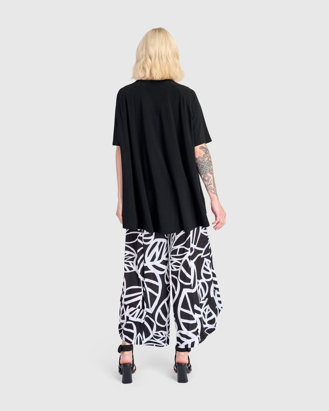 Essential Trapeze Pullover Tee, Black