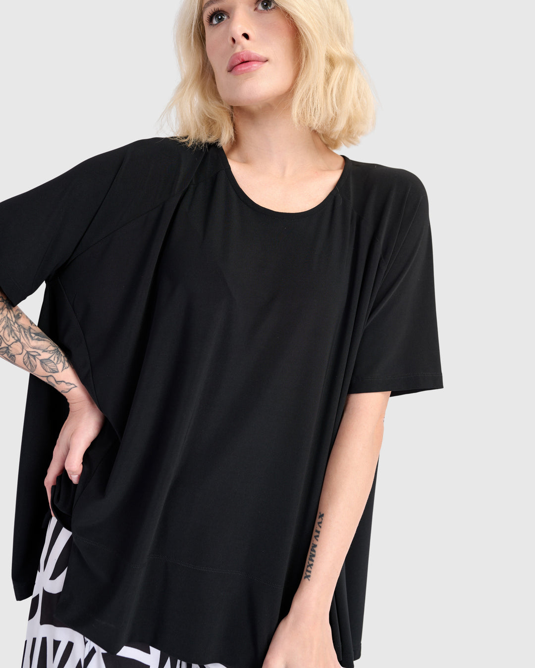 Essential Trapeze Pullover Tee, Black