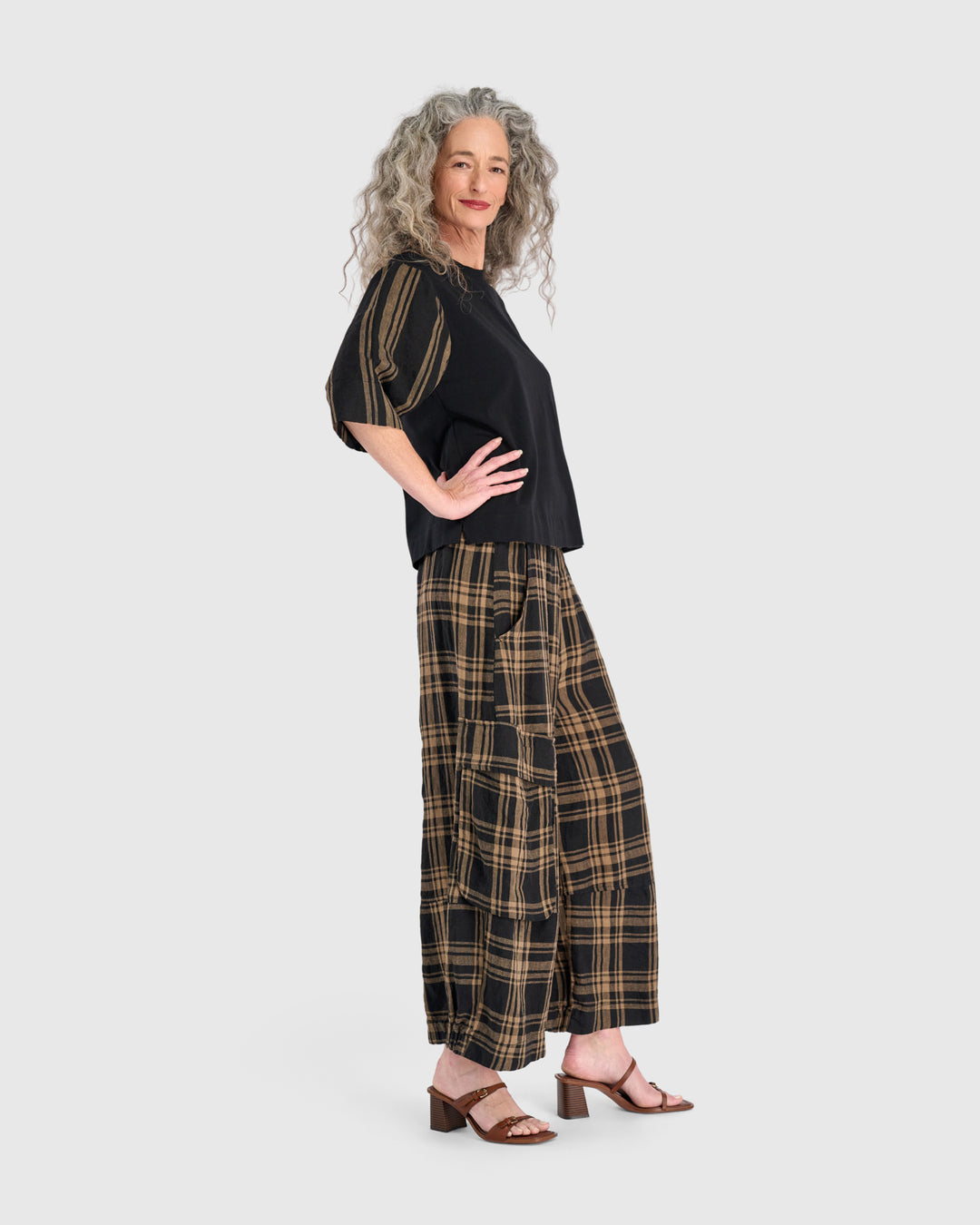 Vetiver Top, Black/Sepia