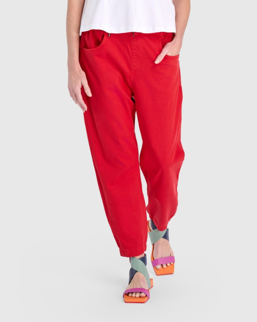 Weekend Boyfriend Jogger Jeans, Red