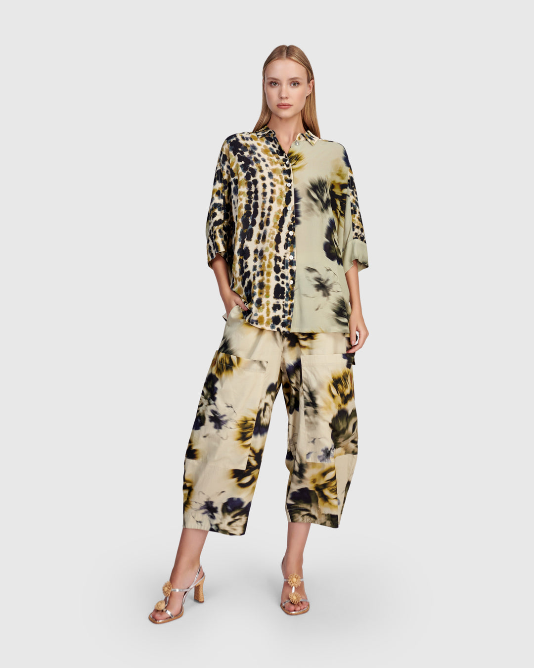 Nerolina Barrel Pants, Beige Floral