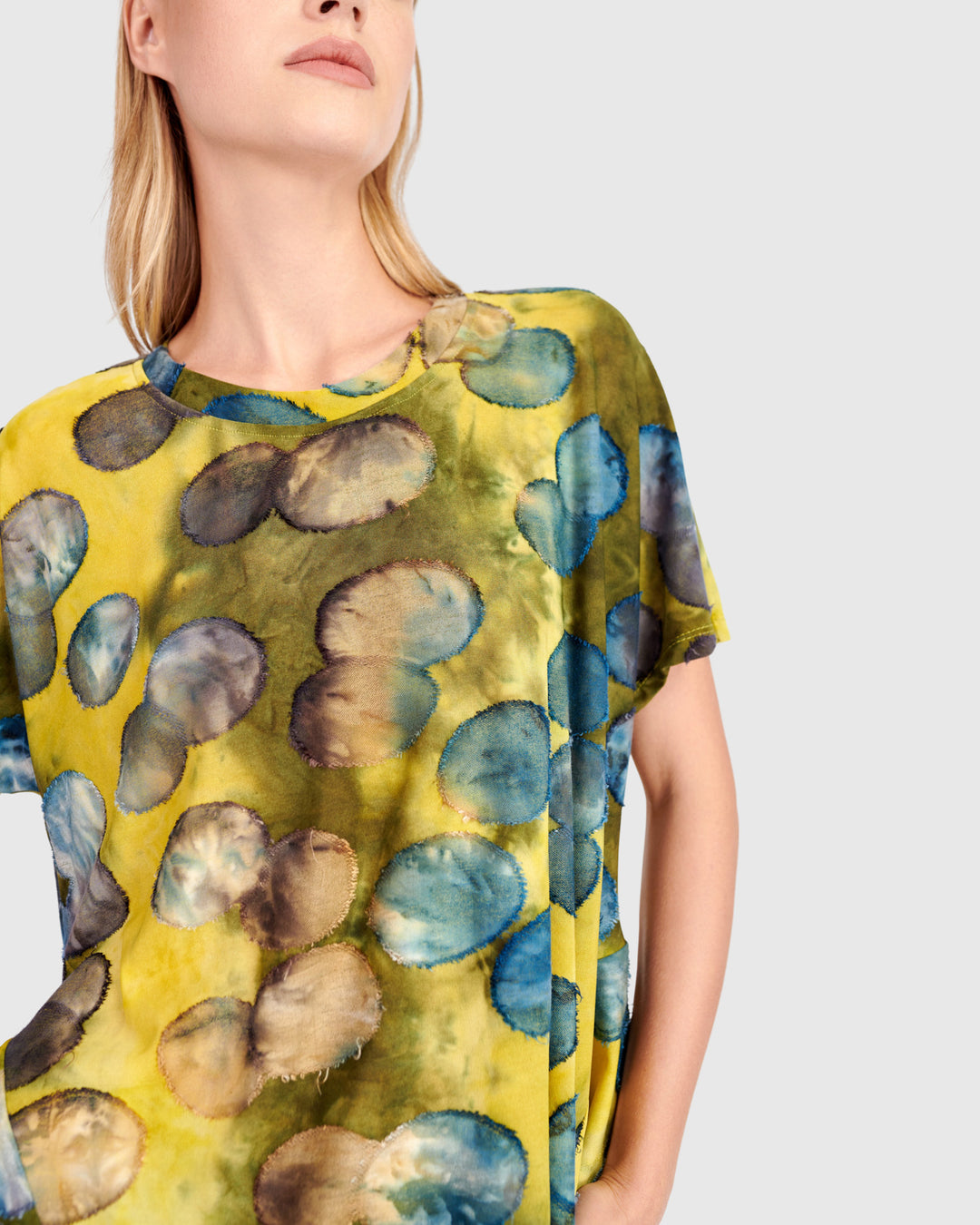 Wild Winds Flounce Tee, Gold/Ocean Dots
