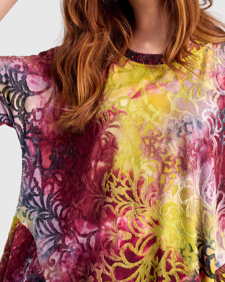 Firefly Flounce Tee, Raspberry/Gold