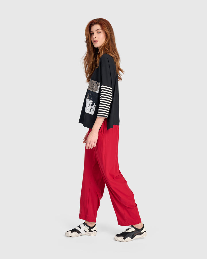 Tekbika Mode Boxy Top, Black Graphic