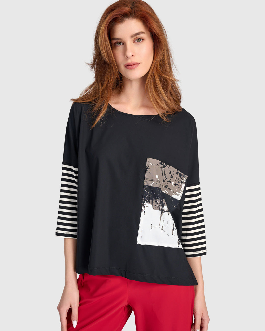 Tekbika Mode Boxy Top, Black Graphic
