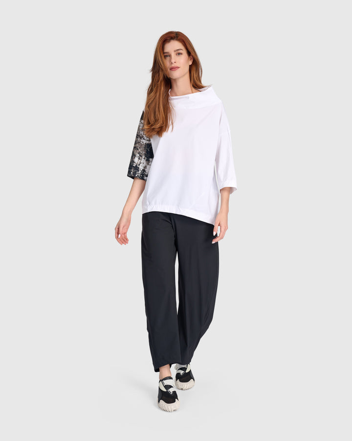 Tekbika Funnel Pullover Top, White Graphic