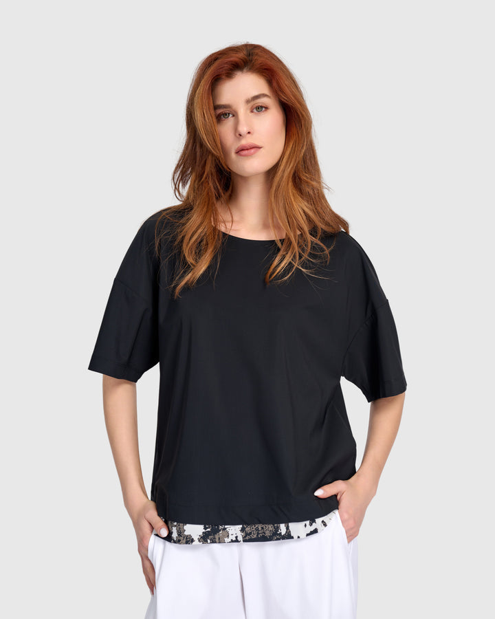 Tekbika Aero Boxy Tee, Black Graphic