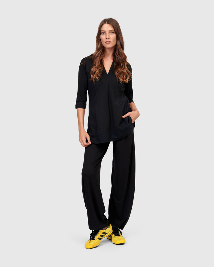 Essential Flow Pants, Black