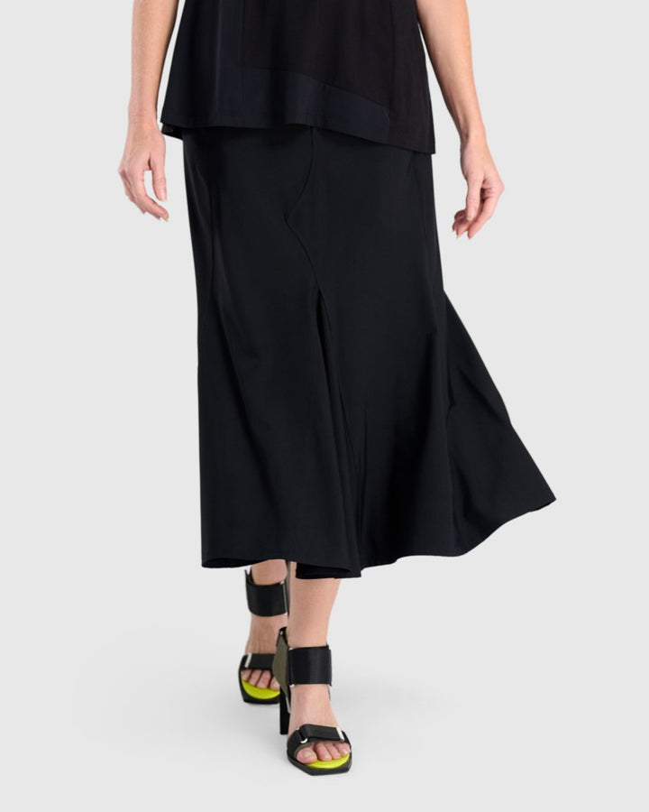 Tekbika Cargo Skirt, Black
