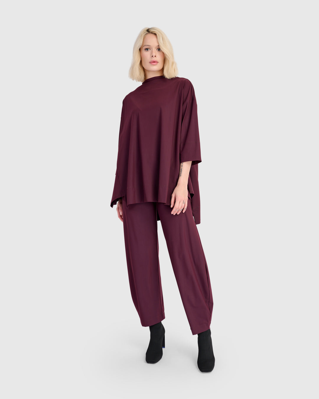 Essential Tekbika Flow Pants, Wine