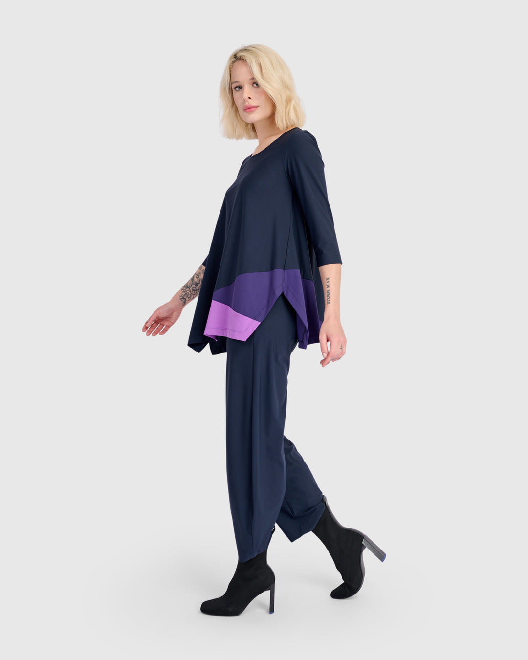 Tekbika Geranium Top, Navy Mix