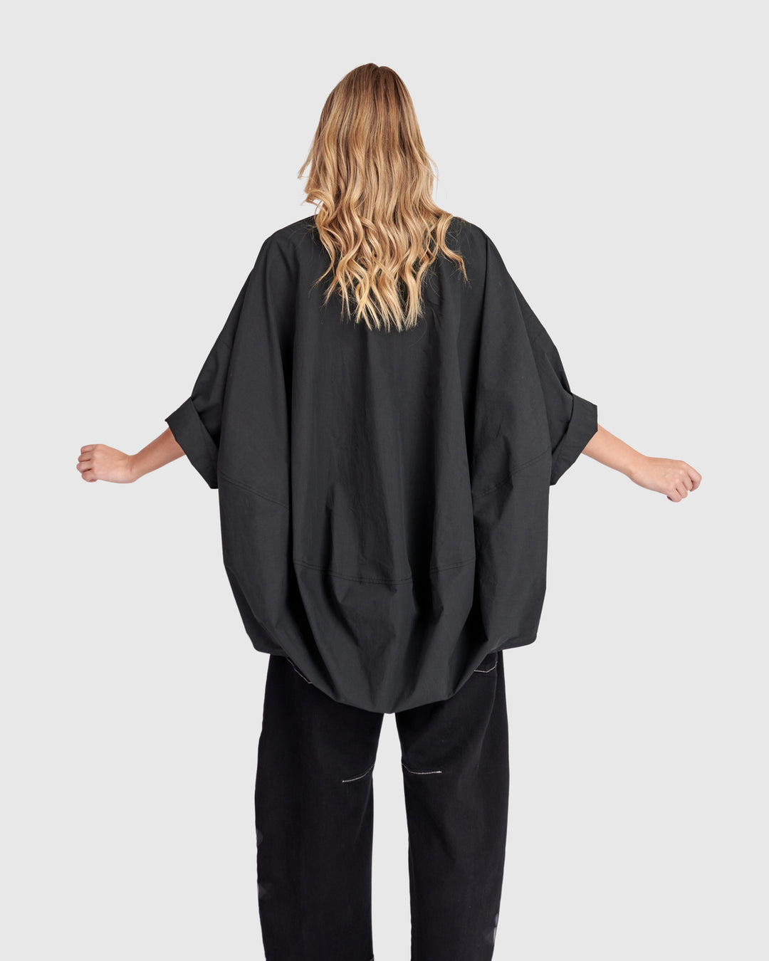 Urban Oversized Circle Shirt, Black