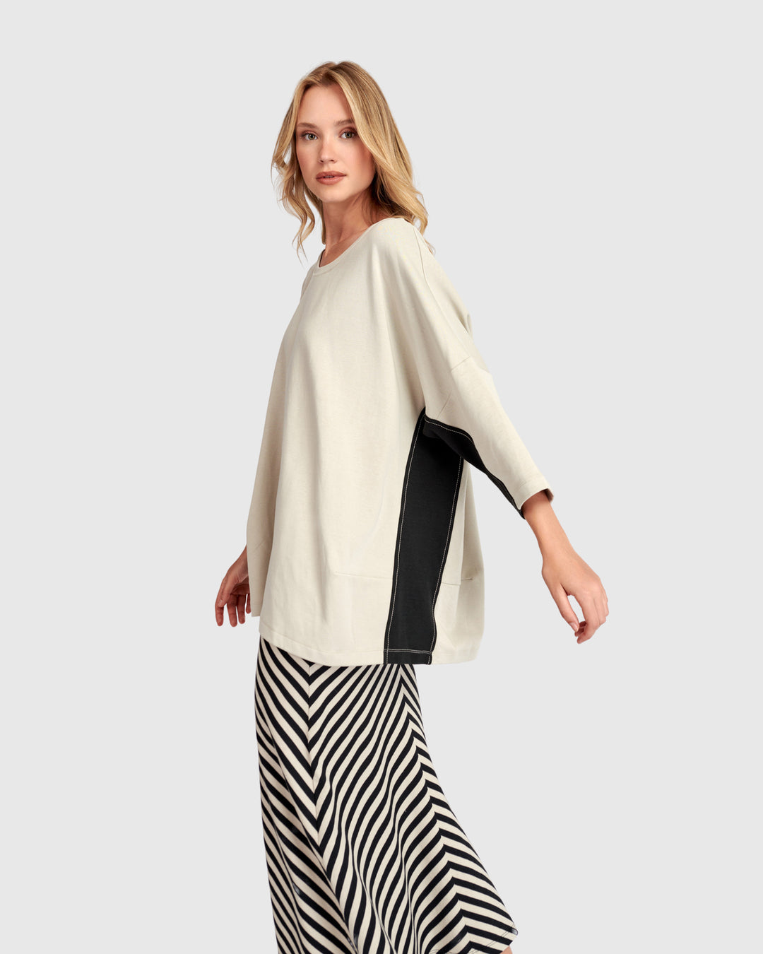 Urban Refuel Lounge Top, Mono