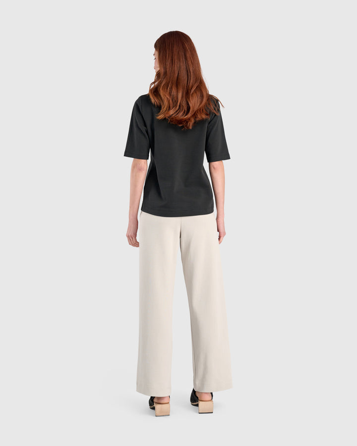 Urban Staple Elevated Tee, Black